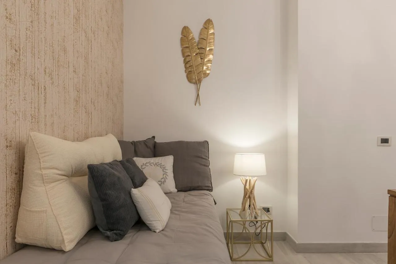 Vatican Luxury 2Bd 2Ba Apartment Rome